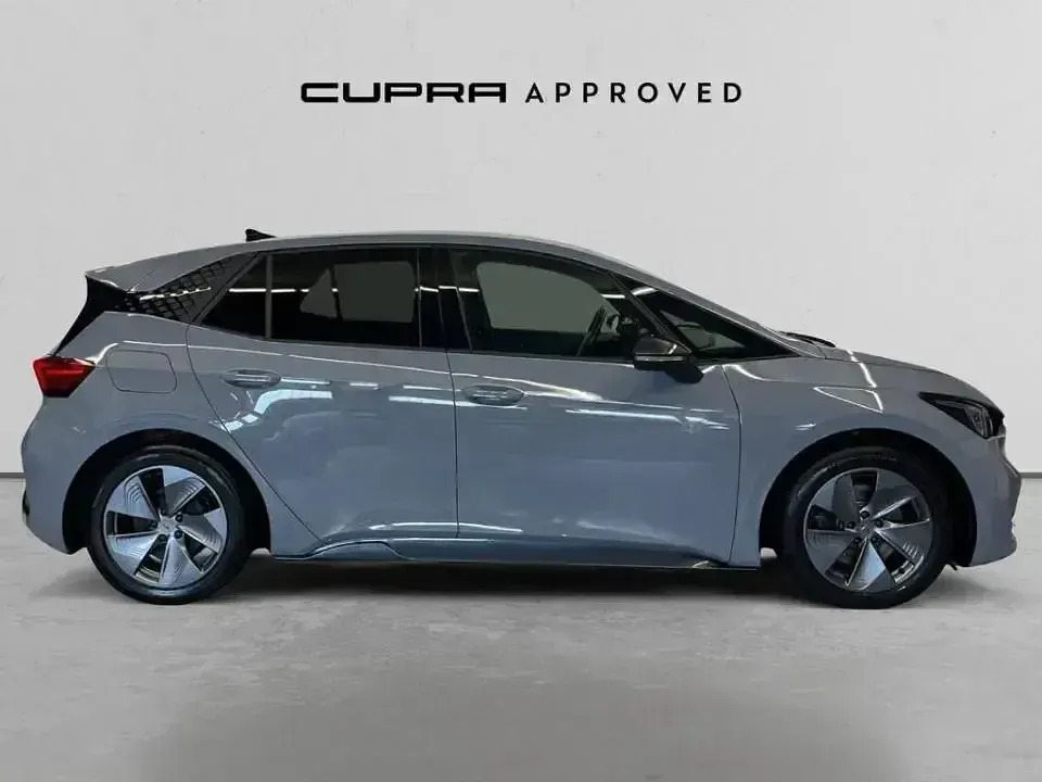 Usado Cupra Born 150 kW (204 CV) 2023 Gris Utilitario
