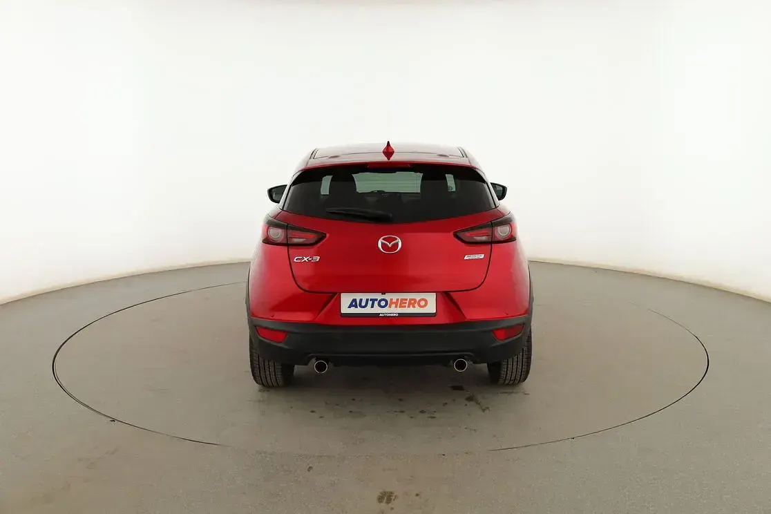 Usado Mazda CX-3 121 CV (88 kW) 2019 Rojo SUV