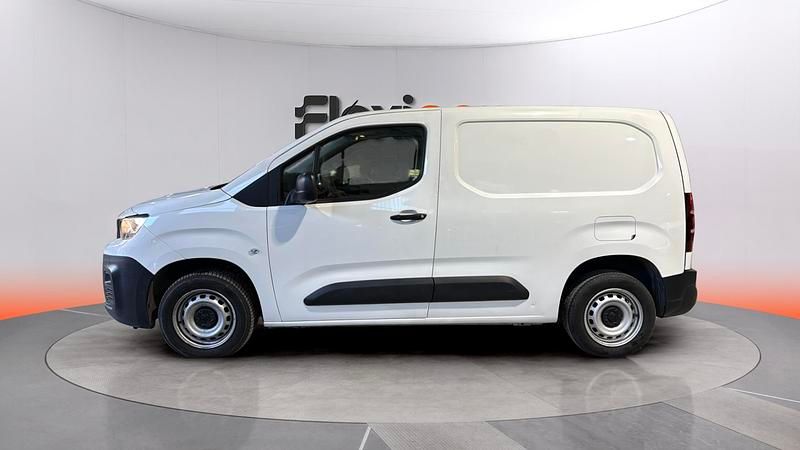 Usado Peugeot Partner 102 CV (75 kW) 2022 Blanco Monovolumen