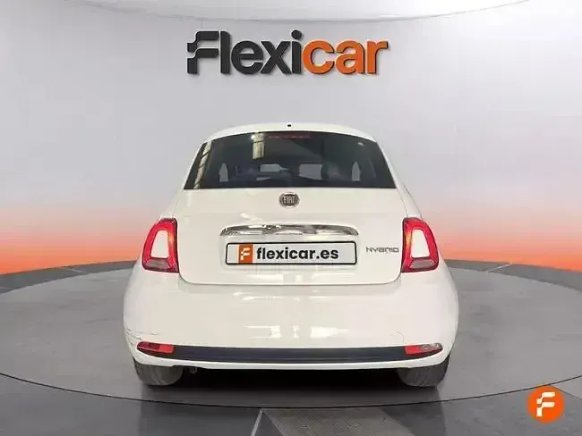 Usado Fiat 500 70 CV (51 kW) 2023 Blanco
