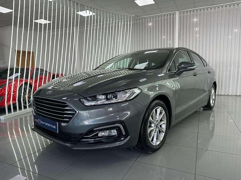 Gris Usado 2020 Ford Mondeo Titanium Berlina | 14.990 € (Precio justo) - Imagen 1/4