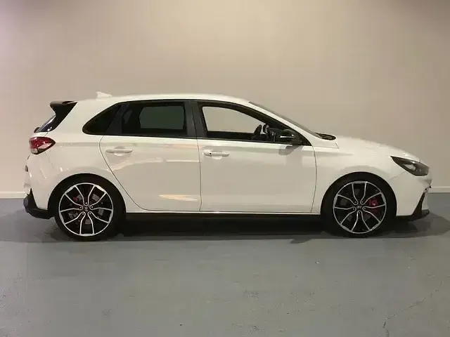 Usado Hyundai i30 N Performance 275 CV (202 kW) 2018 Blanco Berlina