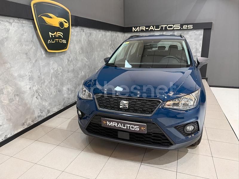 Używany Seat Arona Reference 95 KM (69 kW) 2018 Niebieski SUV
