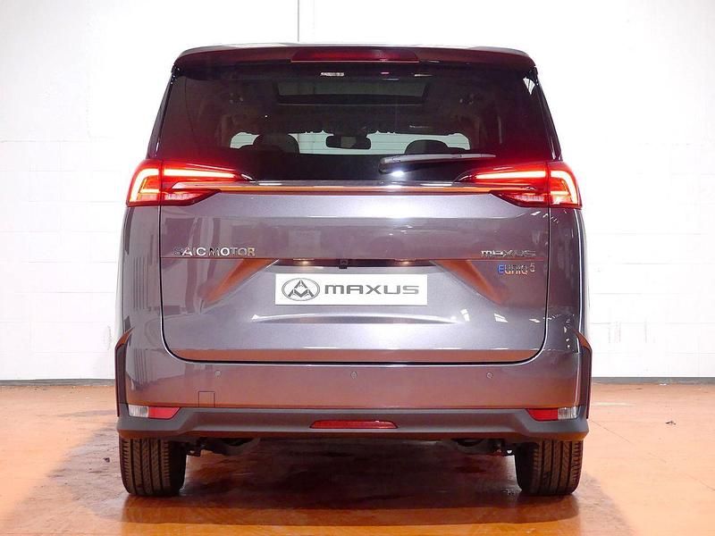 Usado Maxus EG50 130 kW (177 CV) 2022 Gris Monovolumen
