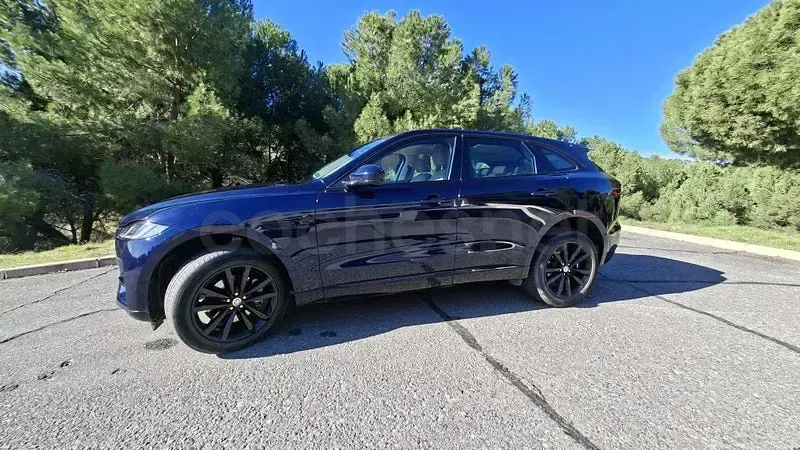 Usado Jaguar F-Pace S 204 CV (150 kW) 2024 Azul SUV