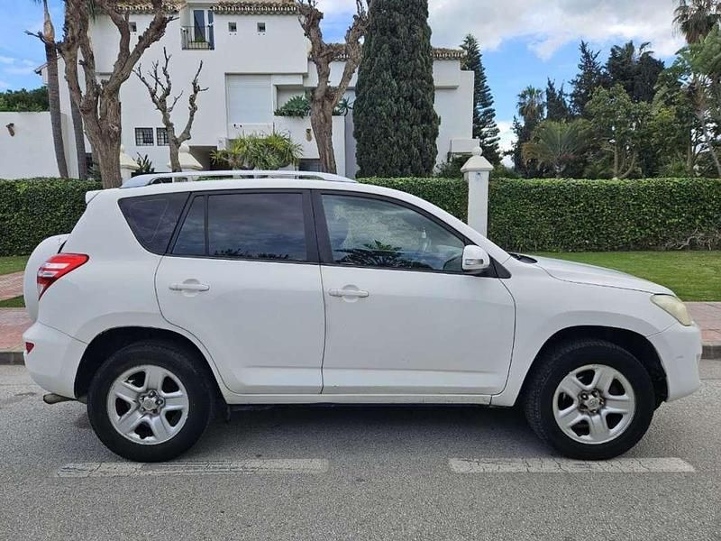 Usado Toyota RAV4 Advance 150 CV (110 kW) 2009 Blanco SUV