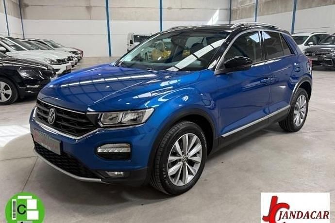 Usado VW T-Roc Advance 150 CV (110 kW) 2021 Azul SUV