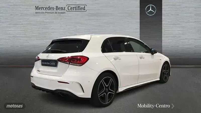 Usado Mercedes A180 115 CV (84 kW) 2021 Blanco Berlina