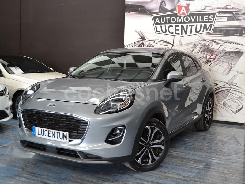 Usado Ford Puma Titanium 120 CV (88 kW) 2021 Gris / plata SUV