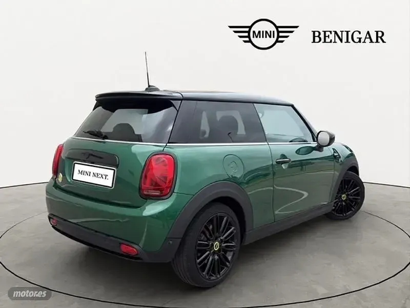 Usado Mini Cooper SE 135 kW (184 CV) 2022 Verde Utilitario