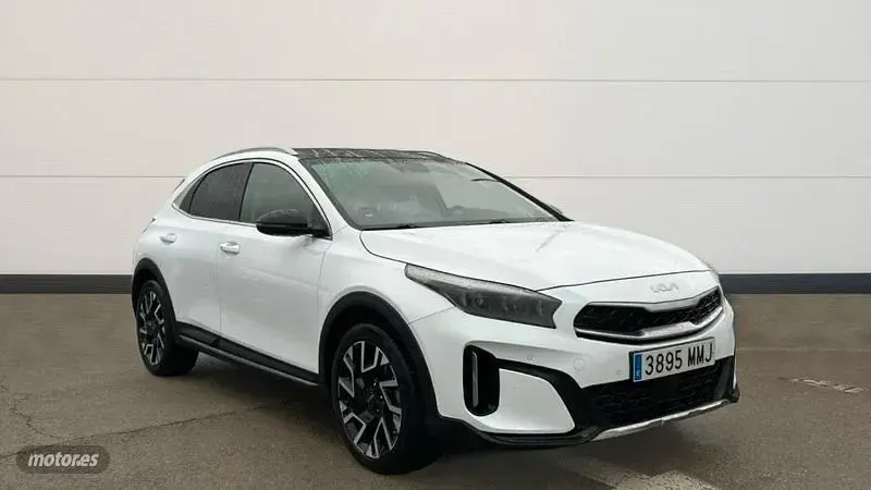 Usado Kia XCeed 141 CV (103 kW) 2023 Blanco SUV