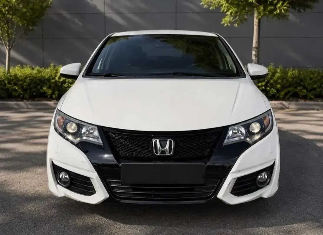 Usado Honda Civic Elegance 120 CV (88 kW) 2016 Blanco Utilitario