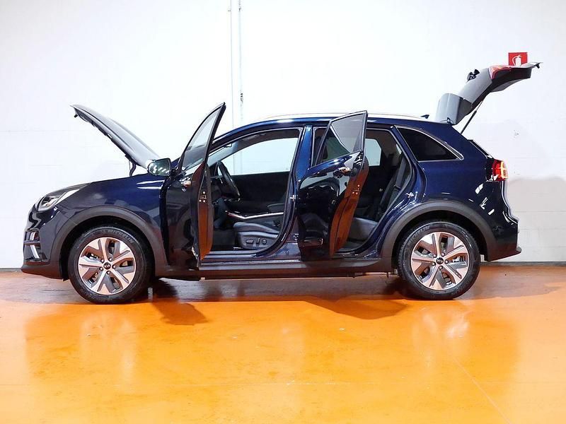 Usado Kia e-Niro 150 kW (204 CV) 2021 Azul SUV