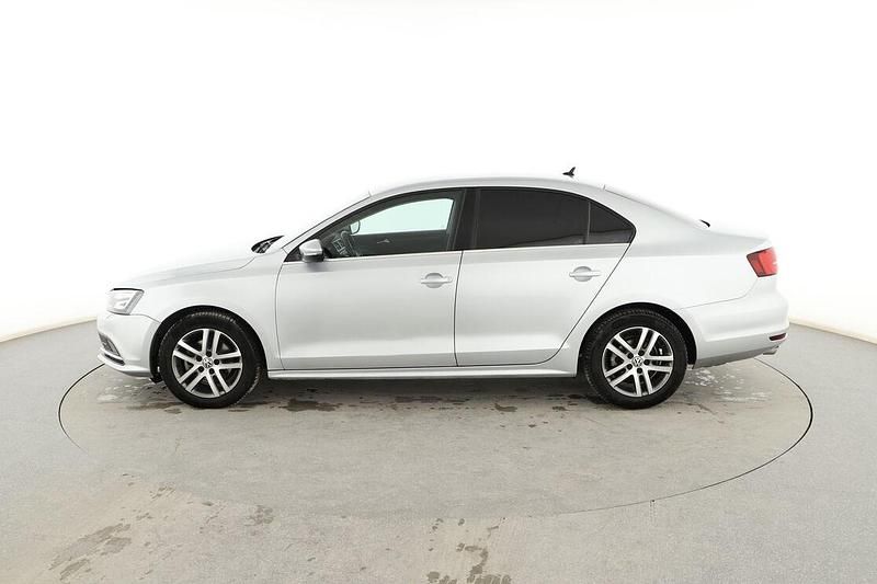 Usado VW Jetta Sport 150 CV (110 kW) 2014 Gris Berlina