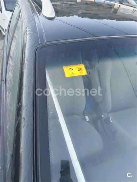 Negro Usado 2006 Chevrolet Tacuma SX Monovolumen | 1500 € - Imagen 1/4