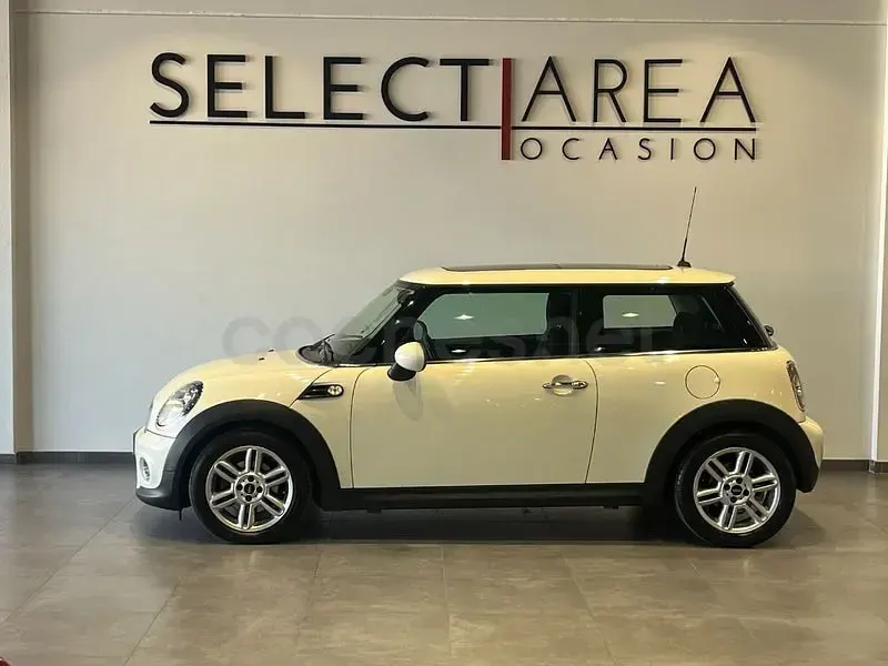 Usado Mini Cooper D 112 CV (82 kW) 2014 Blanco Utilitario