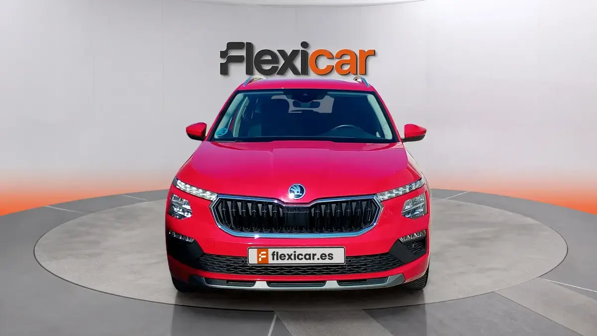Usado Skoda Kamiq Selection 116 CV (85 kW) 2024 Rojo SUV