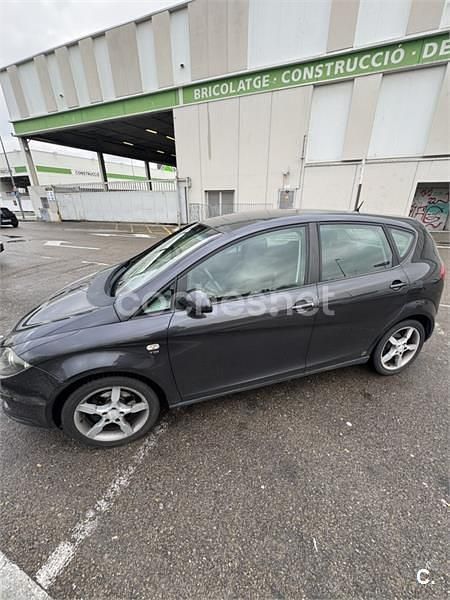 Negro Usado 2005 Seat Altea Sport Berlina | 4000 € (Precio justo) - Imagen 1/4