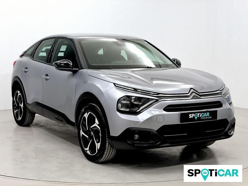 Gris Usado 2024 Citroën C4 PureTech Berlina | 17.950 € (Precio justo) - Imagen 1/4