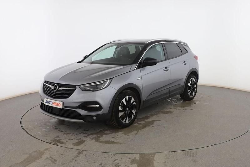 Käytetty Opel Grandland X Ultimate 130 HP (95 kW) 2020 Katumaasturi