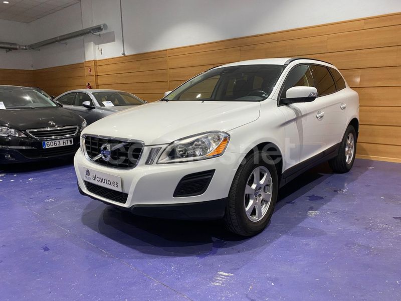 Blanco Usado 2010 Volvo XC60 Momentum SUV | 8990 € (Buen precio) - Imagen 1/4