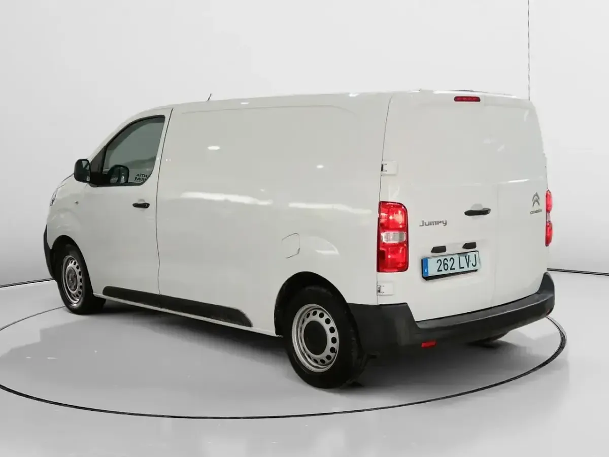 Usado Citroën Jumpy 102 CV (75 kW) 2021 Blanco Monovolumen
