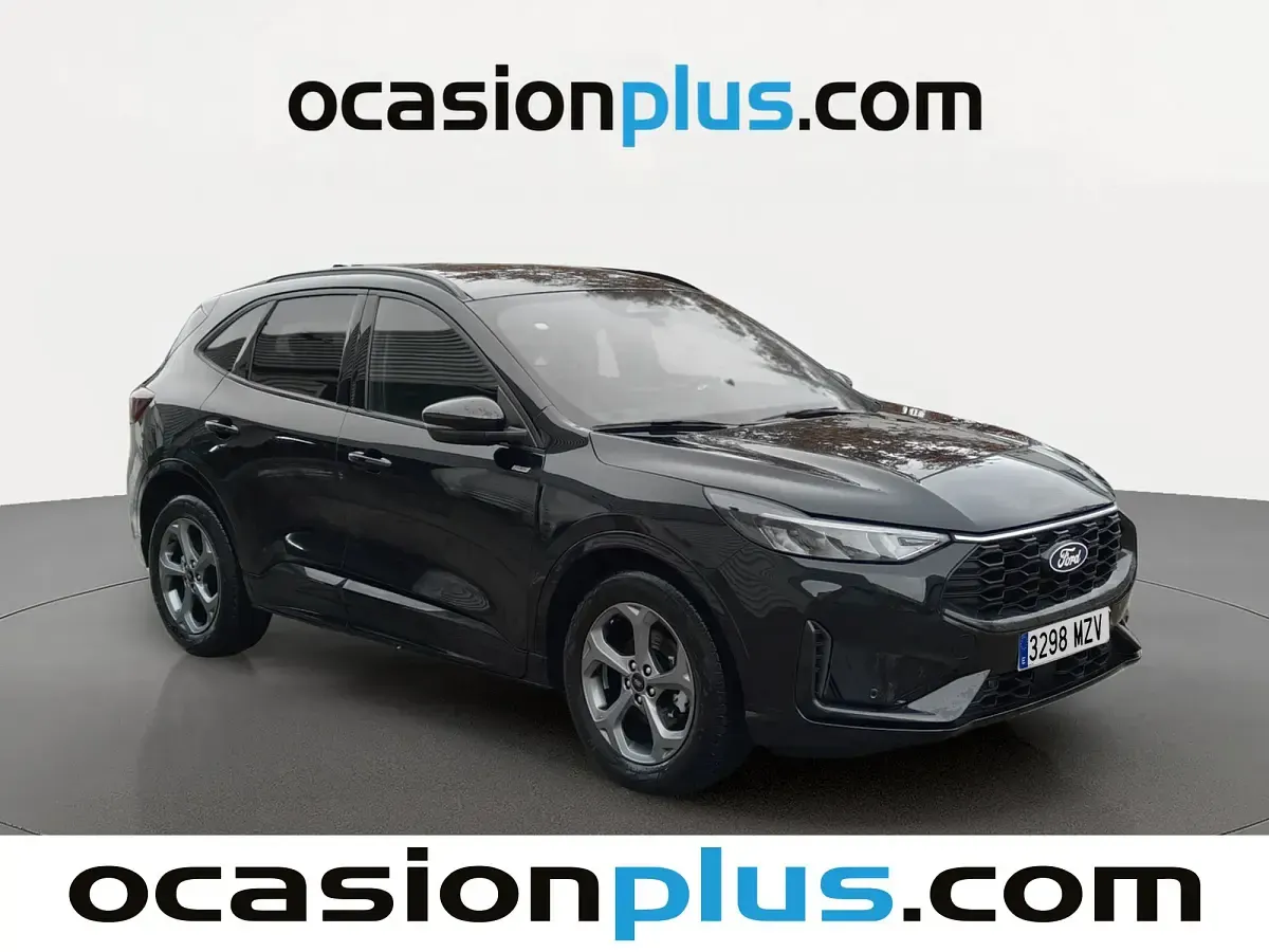 Usado Ford Kuga ST-Line 150 CV (110 kW) 2025 Negro SUV