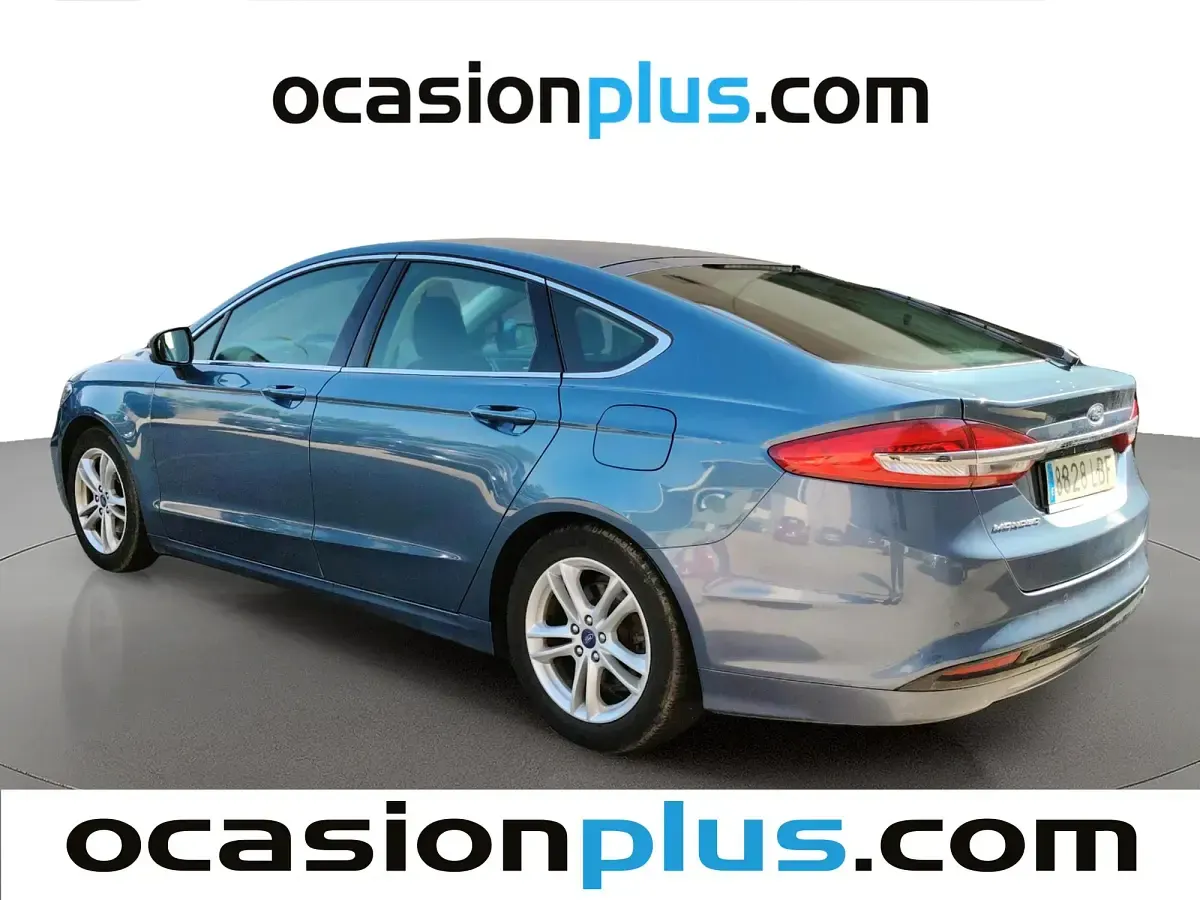 Usado Ford Mondeo Titanium 167 CV (122 kW) 2019 Azul Berlina