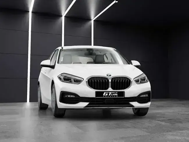 Usado BMW 118 136 HP (100 kW) 2022 Branco Citadino