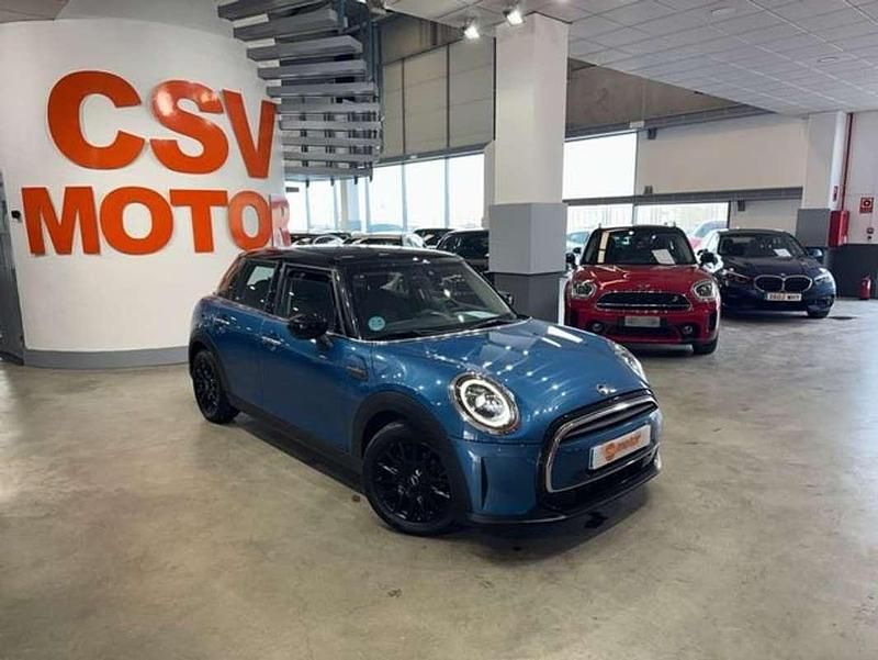 Usado Mini Cooper 136 CV (100 kW) 2023 Azul Utilitario
