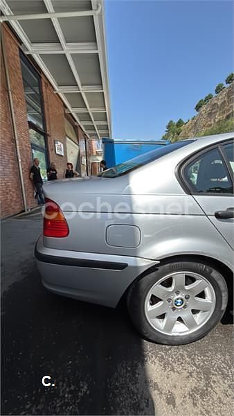 Usado BMW 320 136 CV (100 kW) 2002 Gris / plata Berlina