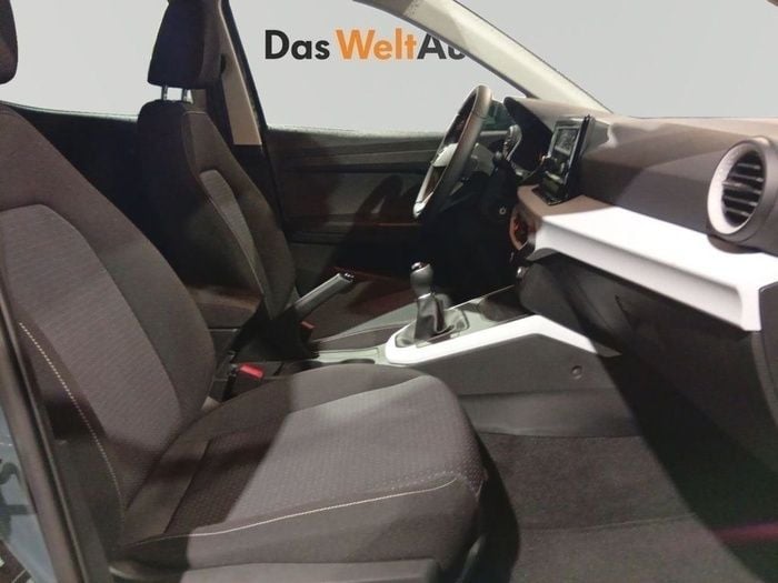 Usado Seat Arona Style 115 CV (84 kW) 2025 Azul SUV