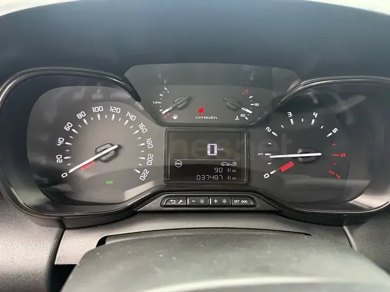 Usado Citroën C3 Aircross PureTech 110 CV (80 kW) 2023 Blanco SUV