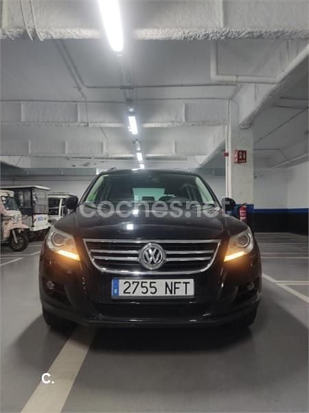Negro Usado 2010 VW Tiguan SUV | 8200 € (Precio justo) - Imagen 1/4