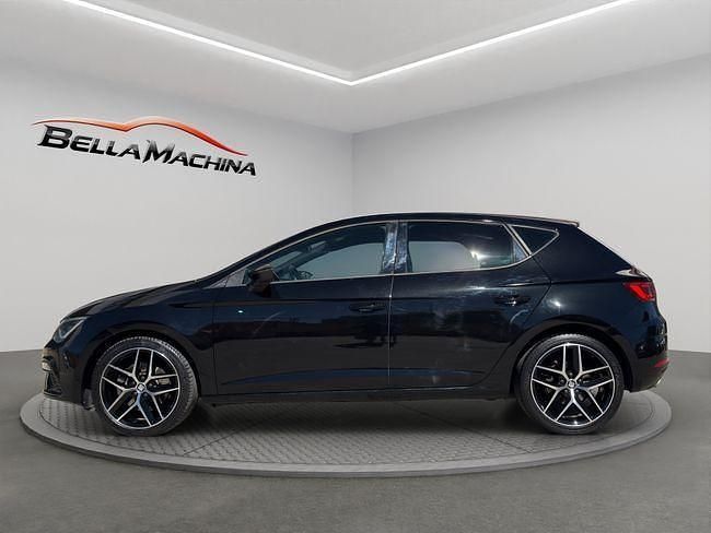 Usado Seat Leon FR 150 CV (110 kW) 2020 Negro Familiar