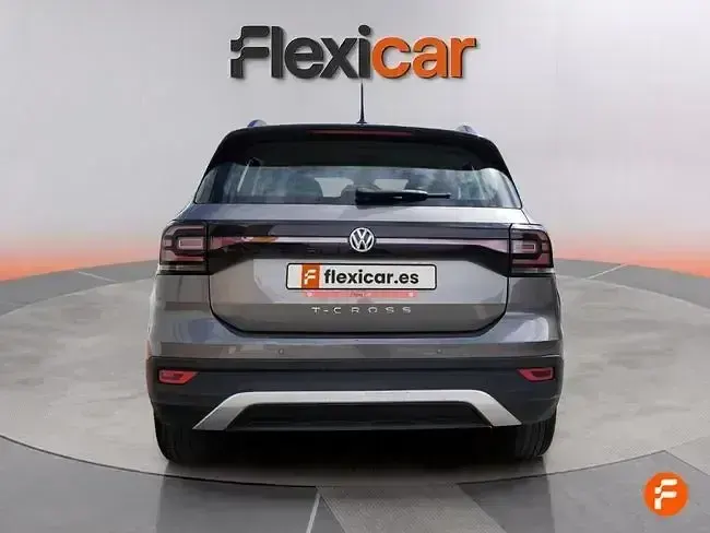 Usado VW T-Cross Advance 115 CV (84 kW) 2020 Gris SUV