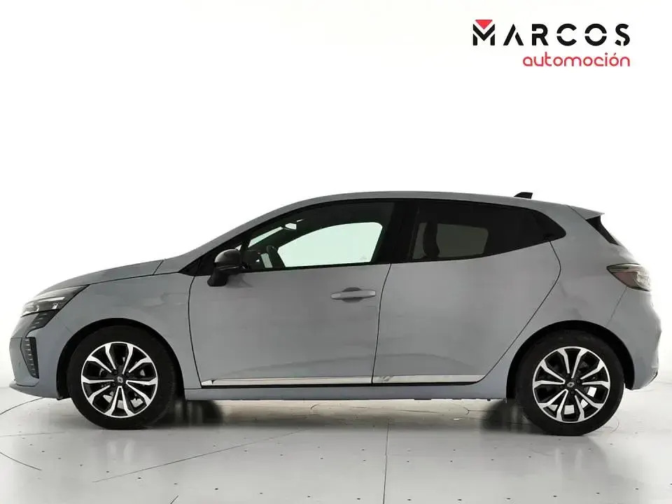 Usado Renault Clio Techno 100 CV (73 kW) 2025 Utilitario