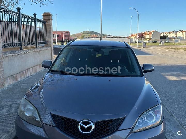 Usado Mazda 3 Active 109 CV (80 kW) 2006 Gris / plata Berlina