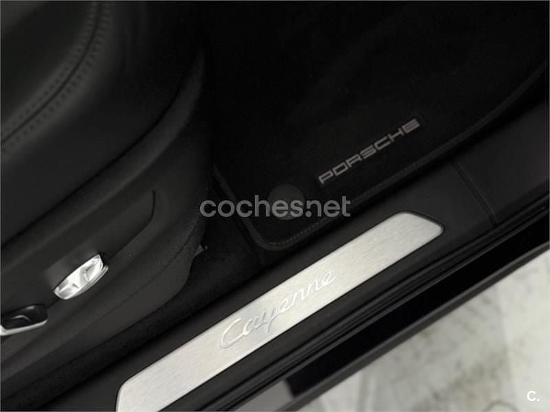 Usado Porsche Cayenne Coupe 462 CV (339 kW) 2021 Negro Coupe