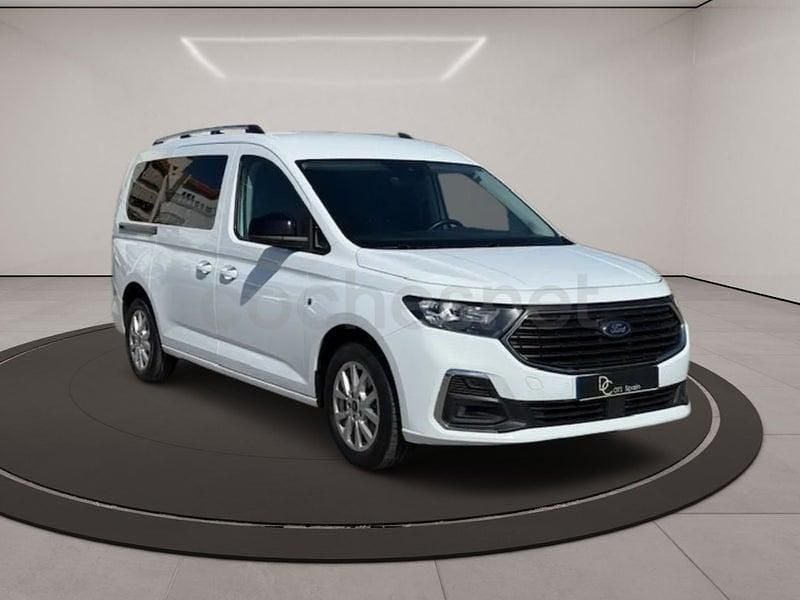 Usado Ford Tourneo Connect Titanium 122 CV (89 kW) 2023 Blanco Monovolumen