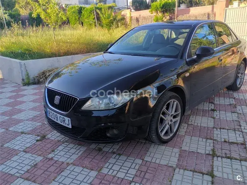 Usado Seat Exeo Style 143 CV (105 kW) 2009 Negro Berlina