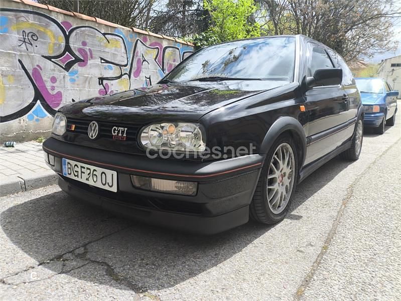 Usado VW Golf III GTI 150 CV (110 kW) 1993 Negro Berlina