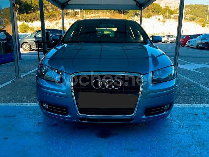 Usado Audi A3 Ambition 102 CV (75 kW) 2007 Azul Berlina