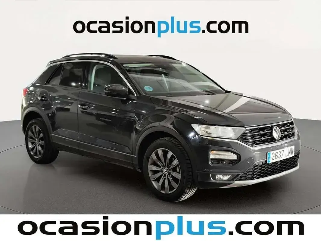 Usado VW T-Roc Advance 110 CV (80 kW) 2021 Gris SUV