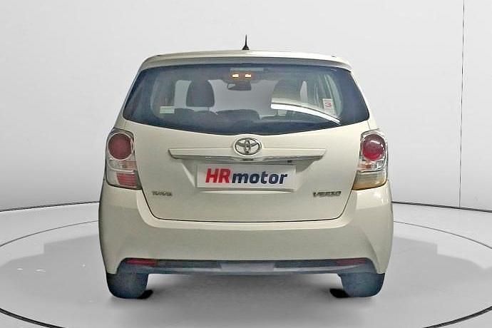 Usado Toyota Verso 132 CV (97 kW) 2015 Monovolumen