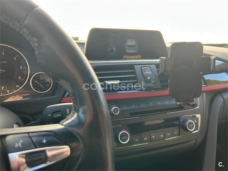 Usado BMW 318 143 CV (105 kW) 2015 Negro Familiar