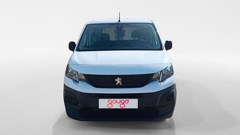 Usado Peugeot Rifter Access 100 CV (73 kW) 2020 Monovolumen
