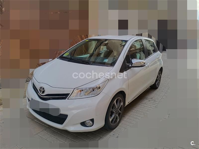 Blanco Usado 2013 Toyota Yaris SoHo Berlina | 8200 € (Super precio) - Imagen 1/4