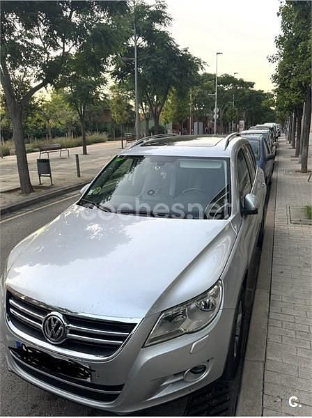 Usado VW Tiguan Advance 140 CV (102 kW) 2010 Gris / plata SUV