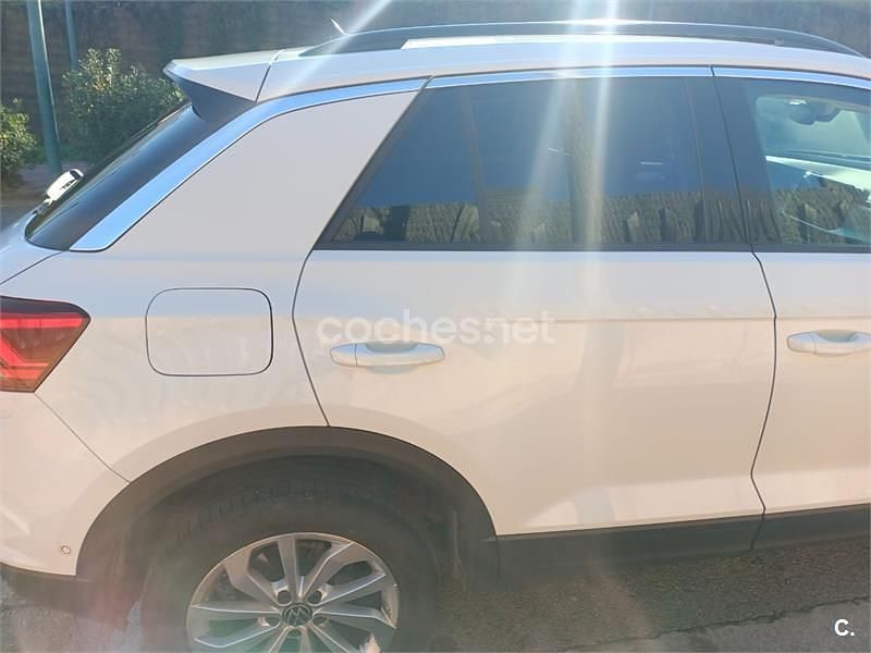 Usado VW T-Roc Life 150 CV (110 kW) 2023 Blanco SUV